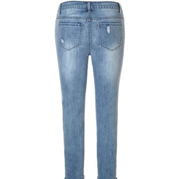 Every Body Embroidered Jeans 0/2 - Picture 2 of 4